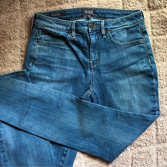 NYDJ Ami Skinny Jean - Size 2 - Picture 2 of 4